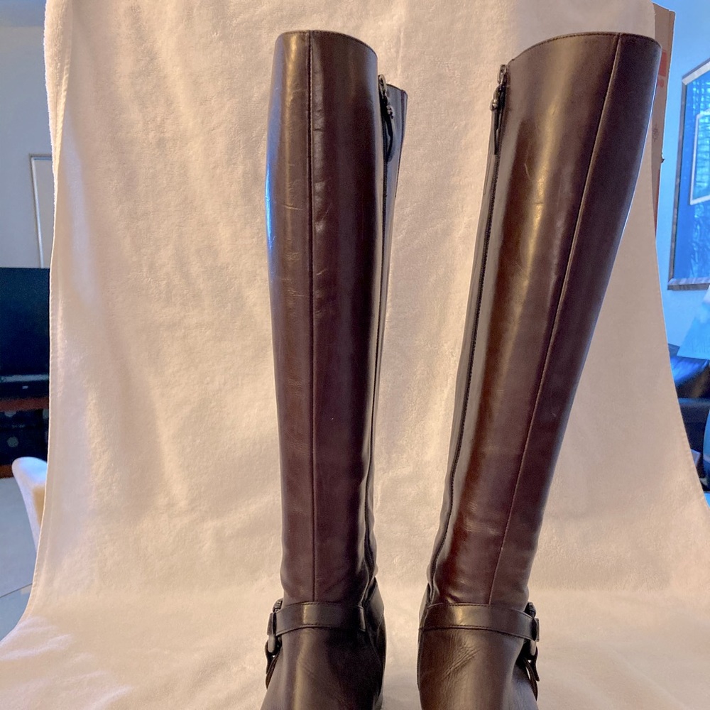 Van Spiva Brown Leather Boots - Equestrian Inspired